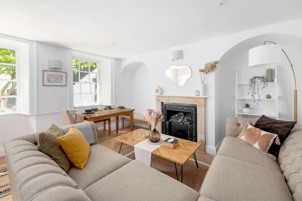 Spacious Apartment - 5 Minutes Walk To Bath Abbey Eksteriør billede